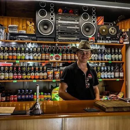 Κάμπινγκ Przyczepa Boho Ciezkowice